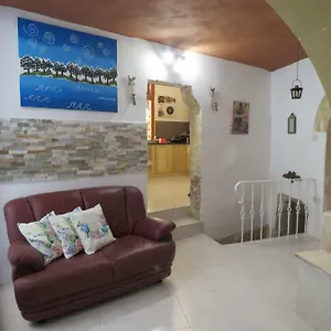 Amelia's House Of Character Apartment Cospicua